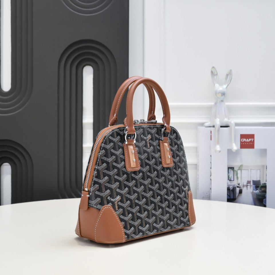 1WA106BDE Stylish leather bag