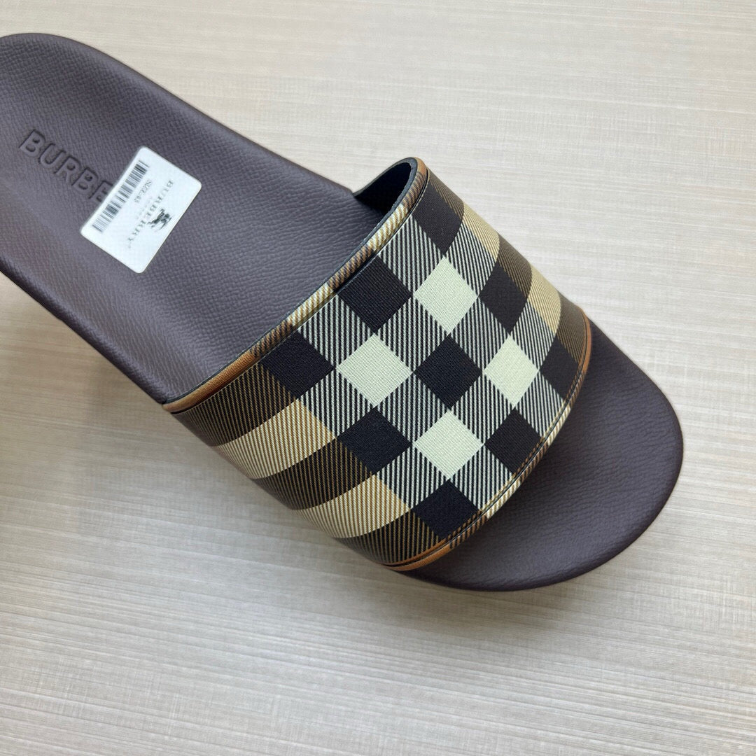 535ZR251ZDE Stylish Slippers