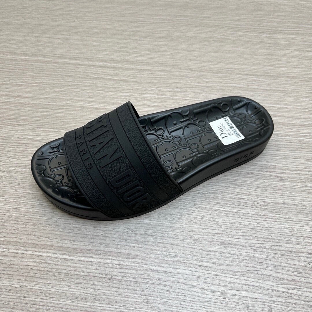 5LD212ZDE Stylish Slippers