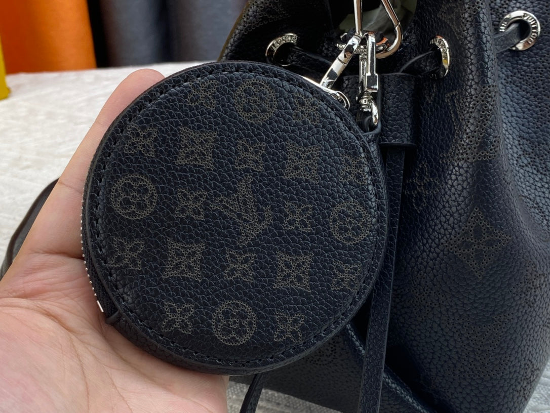 165NE99BDE Stylish leather bag