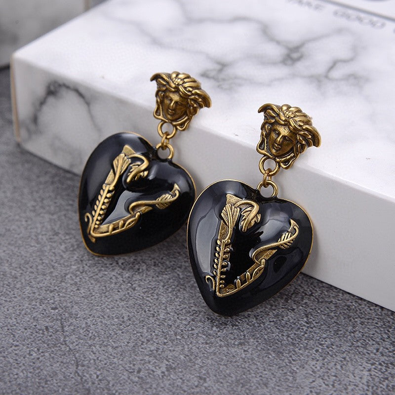 1YV307EDE Stylish Earrings