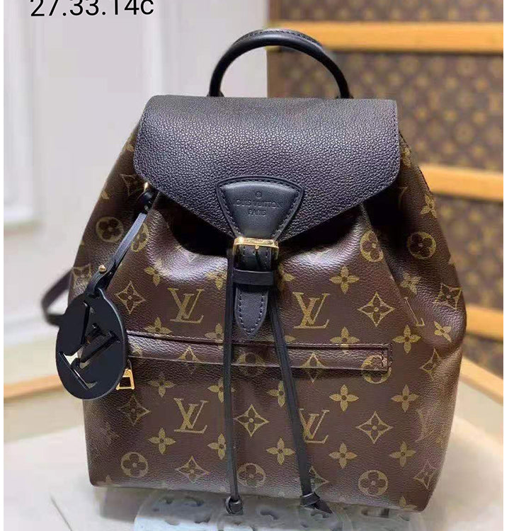 AE013BDE Stylish leather bag 