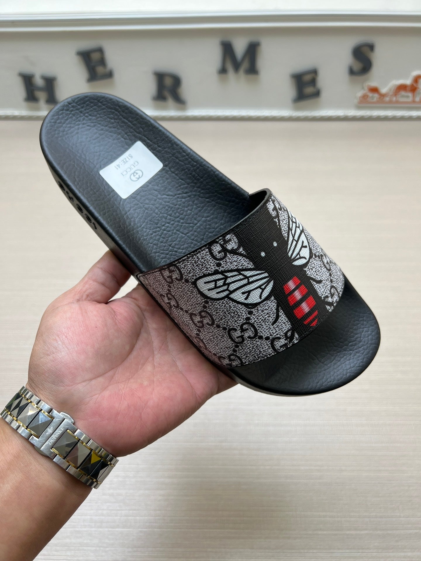 5LB235ZDE Stylish Slippers