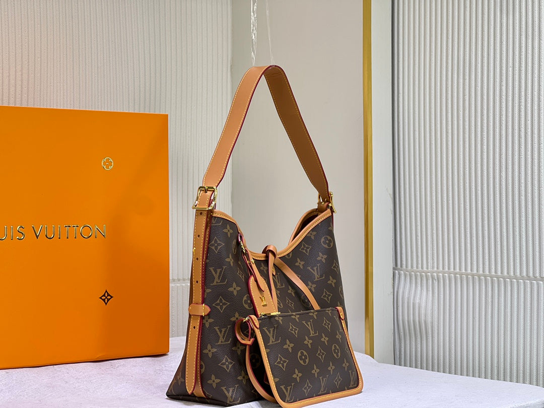 1XE147BDE Stylish leather bag 