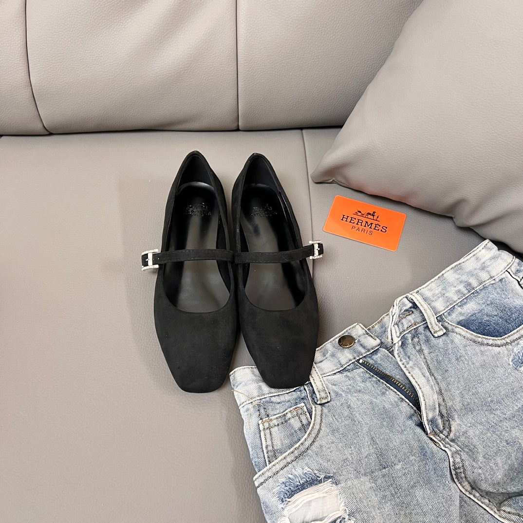 1JE1ZDE Stylish leather  boots