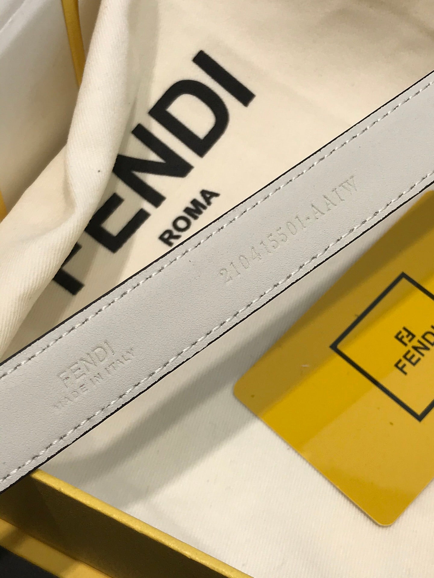 14F76PDE Stylish  High quality belt With full package