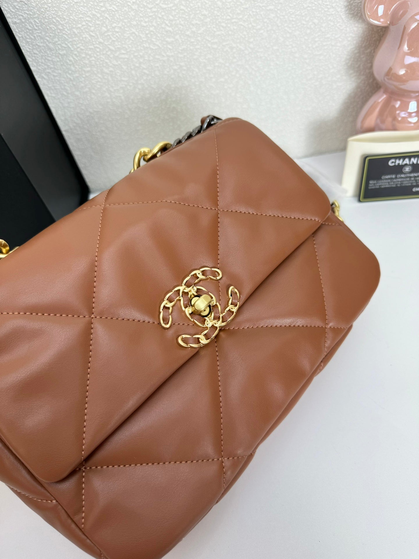 1WC85BDE Stylish leather bag