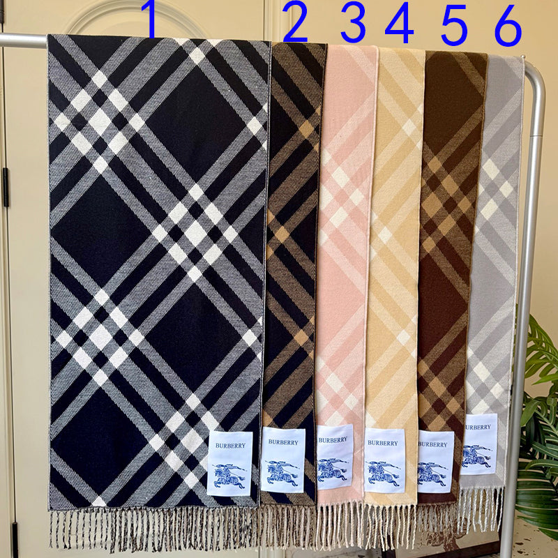 185ZR32WDE Stylish Winter Scarves
