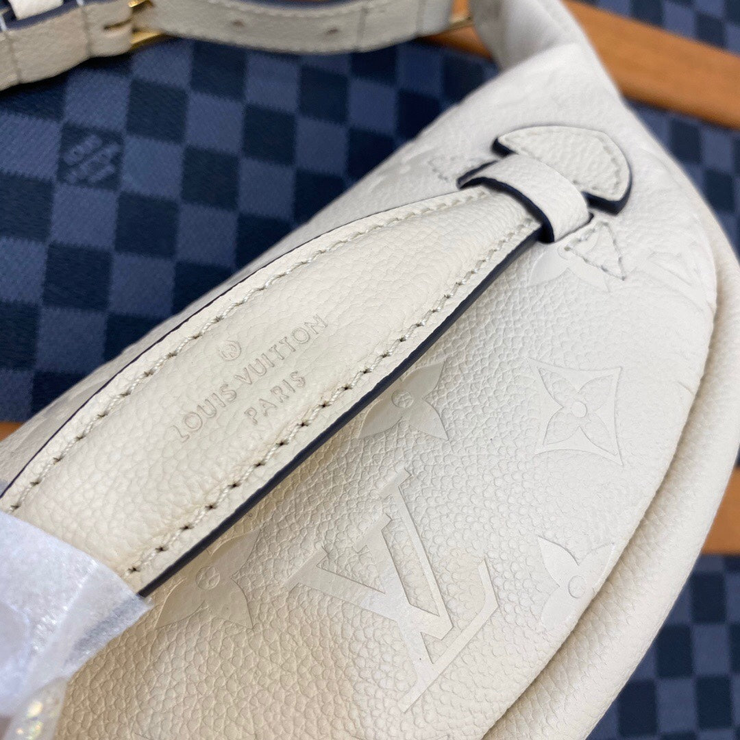 2XE299BDE Stylish leather bag 