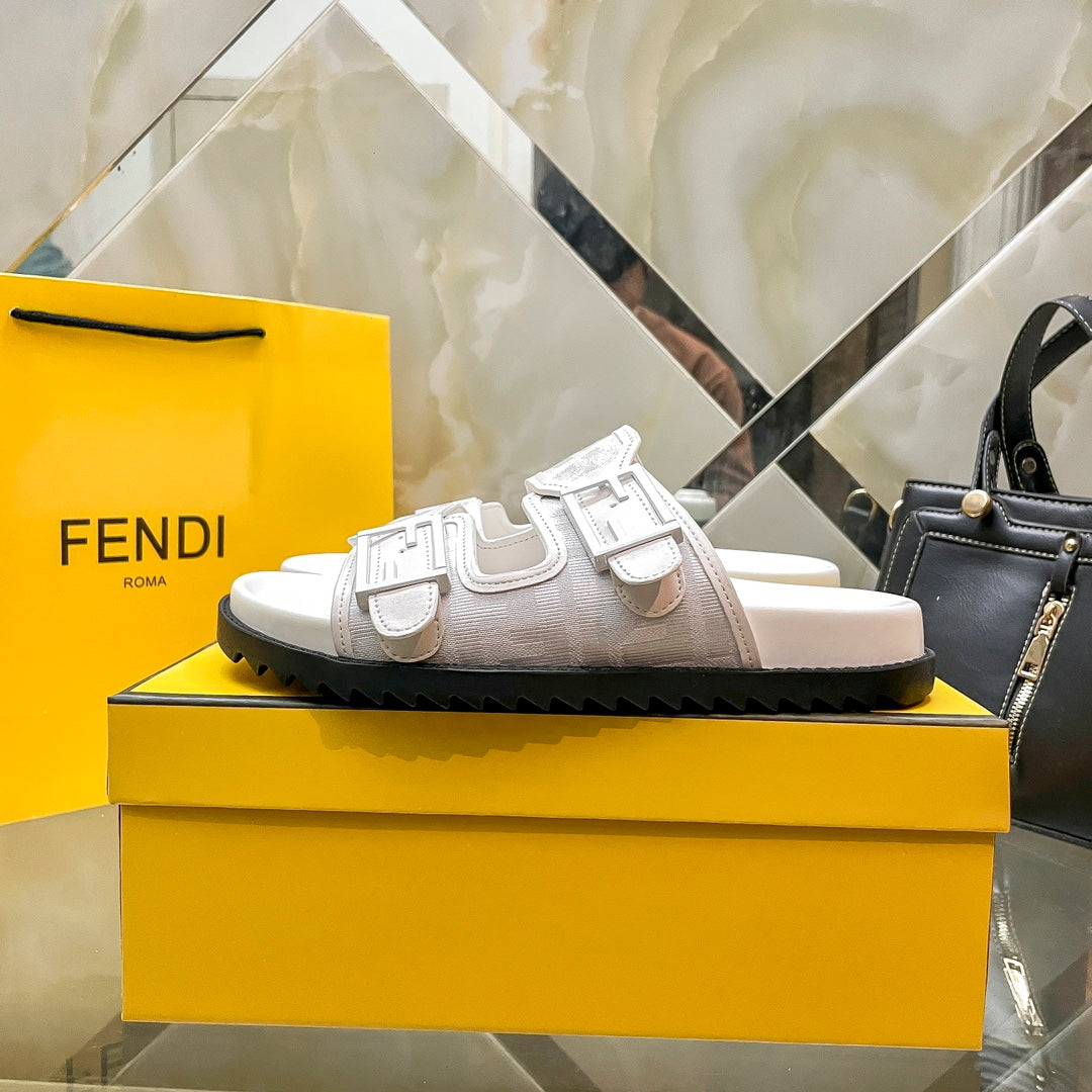 14F69ZDE Stylish slippers
