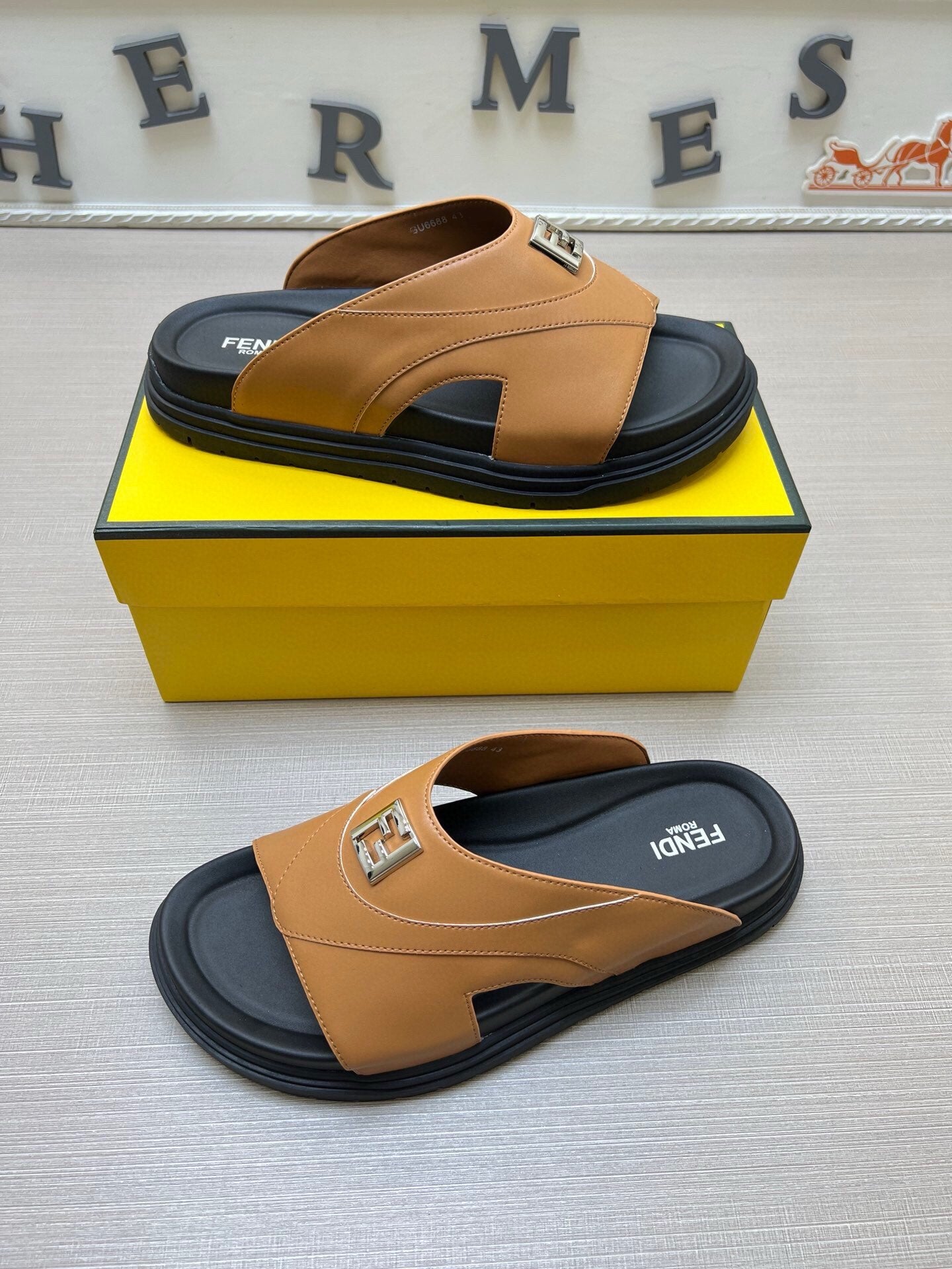 5LF221ZDE Stylish Slippers