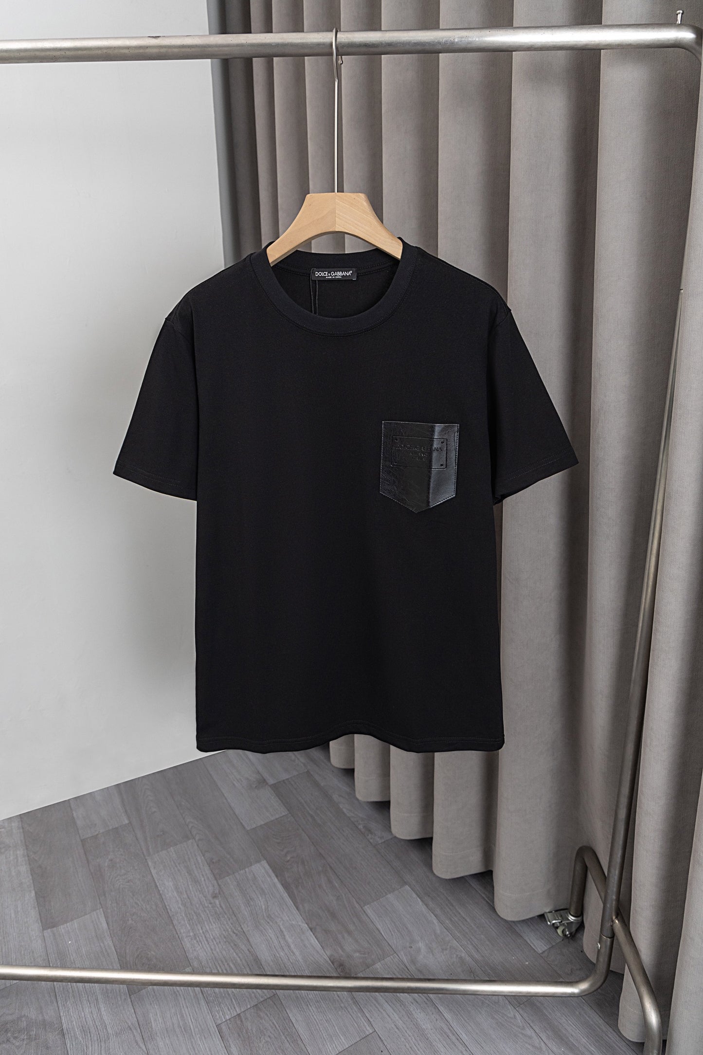 125WA4UDE Stylish T-shirts
