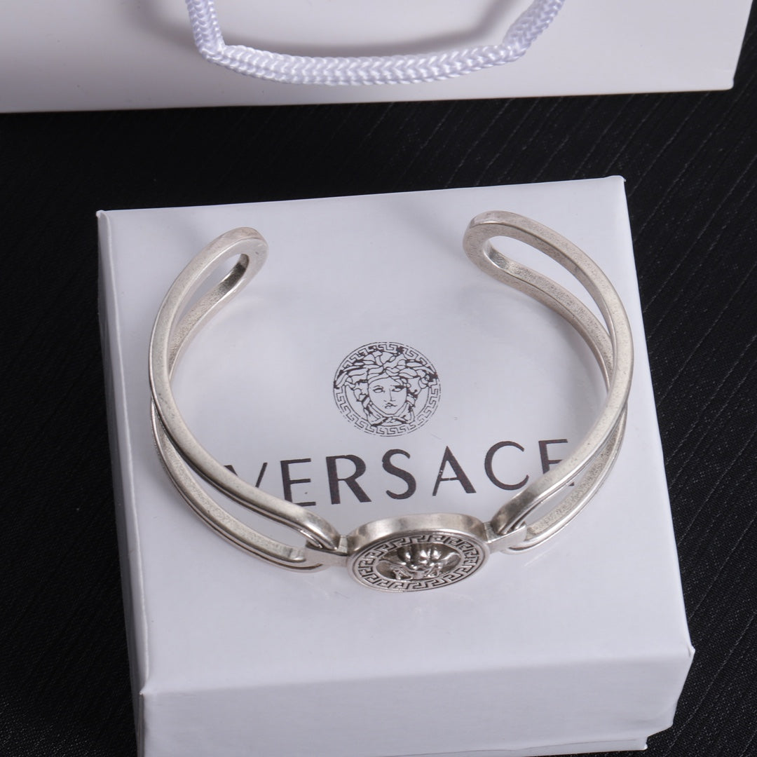 14V316KDE Stylish Bracelets