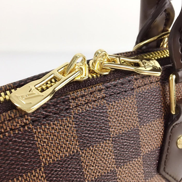 1E27BDE Stylish leather bag 