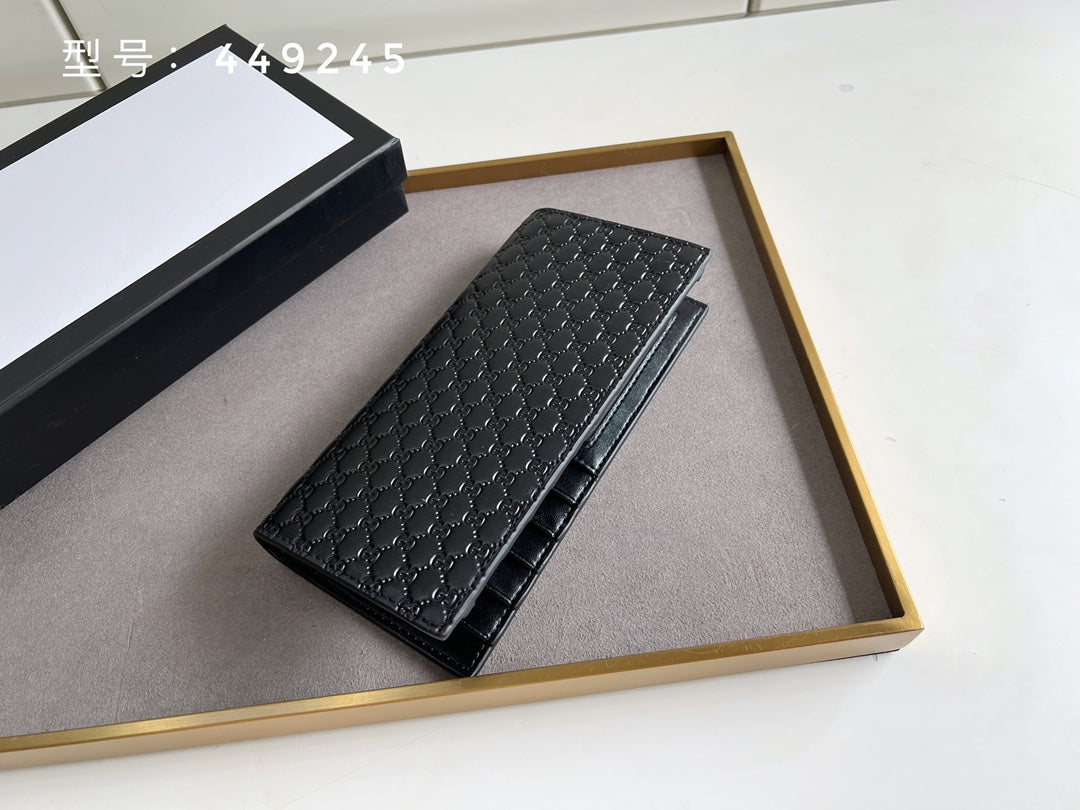 1XB384BDE Stylish leather wallets