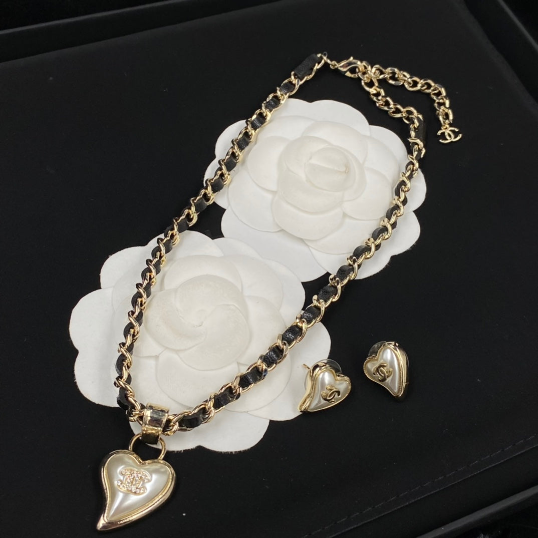 14C1XDE Stylish  earrings necklace