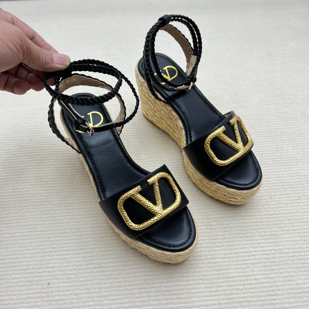 5YVL101ZDE Stylish leather High heels