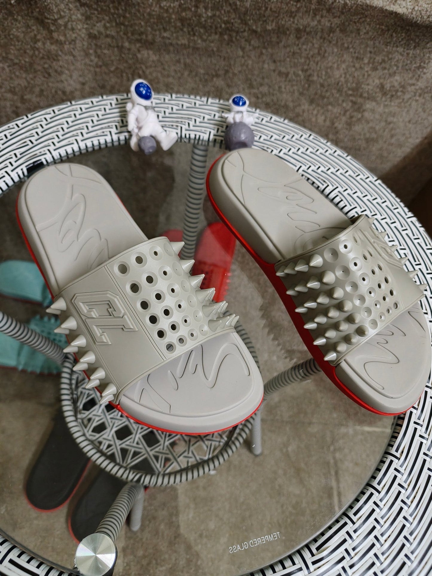 J4A21ZDE Stylish Slippers