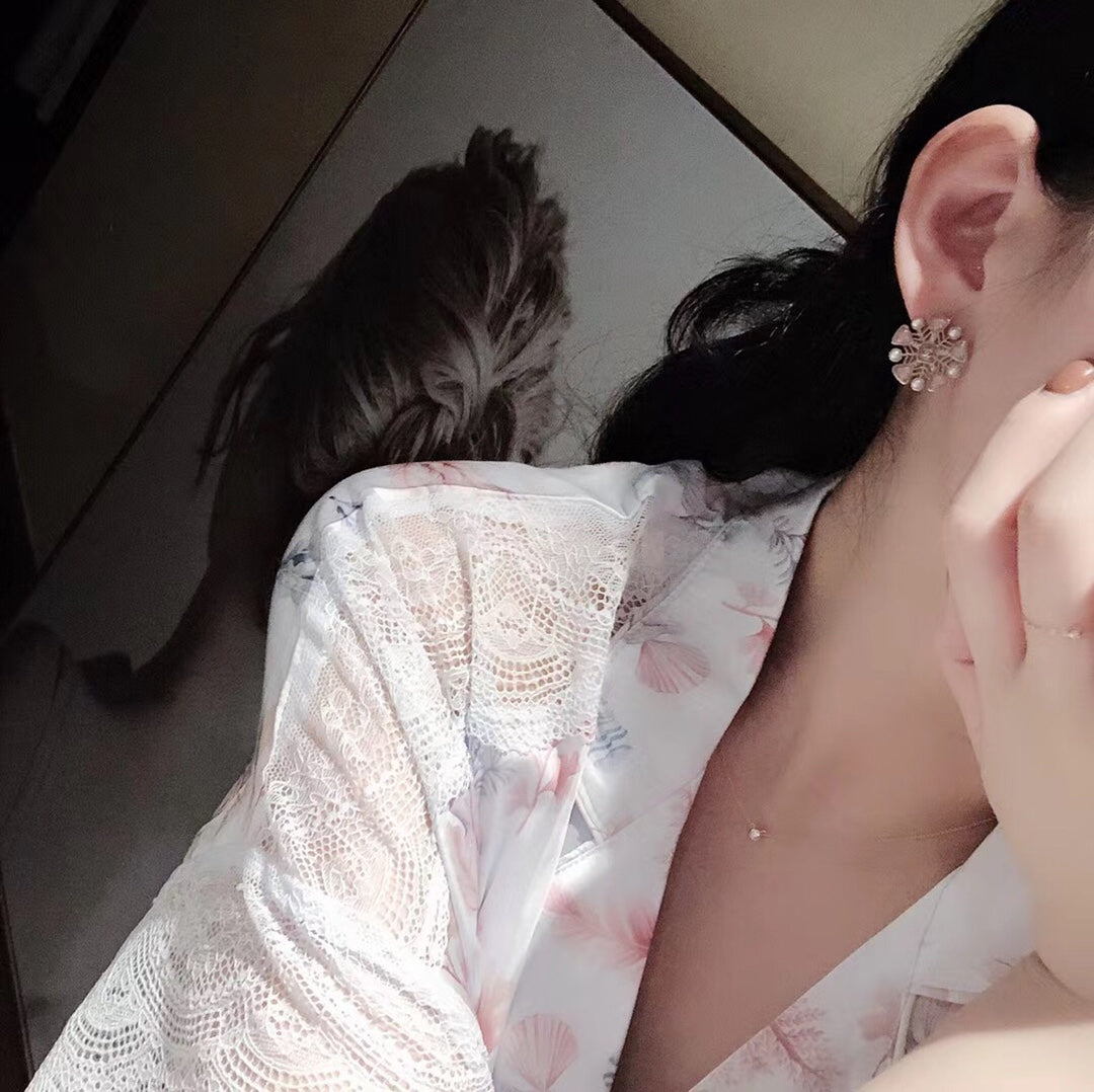 1YC157EDE Stylish Earrings