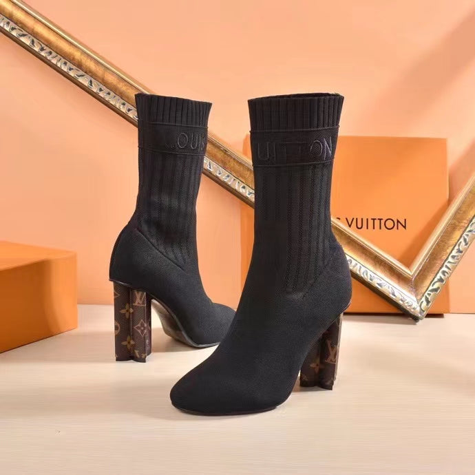 245RE36ZDE Stylish leather Boots