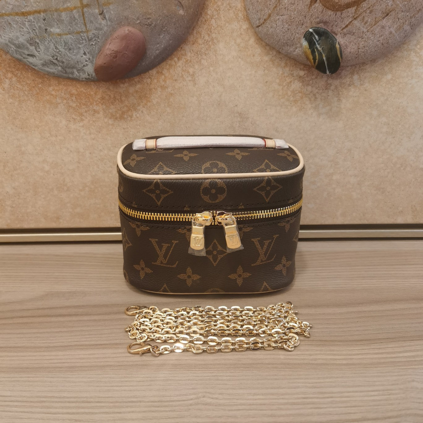 1XE273BDE Stylish leather bag 