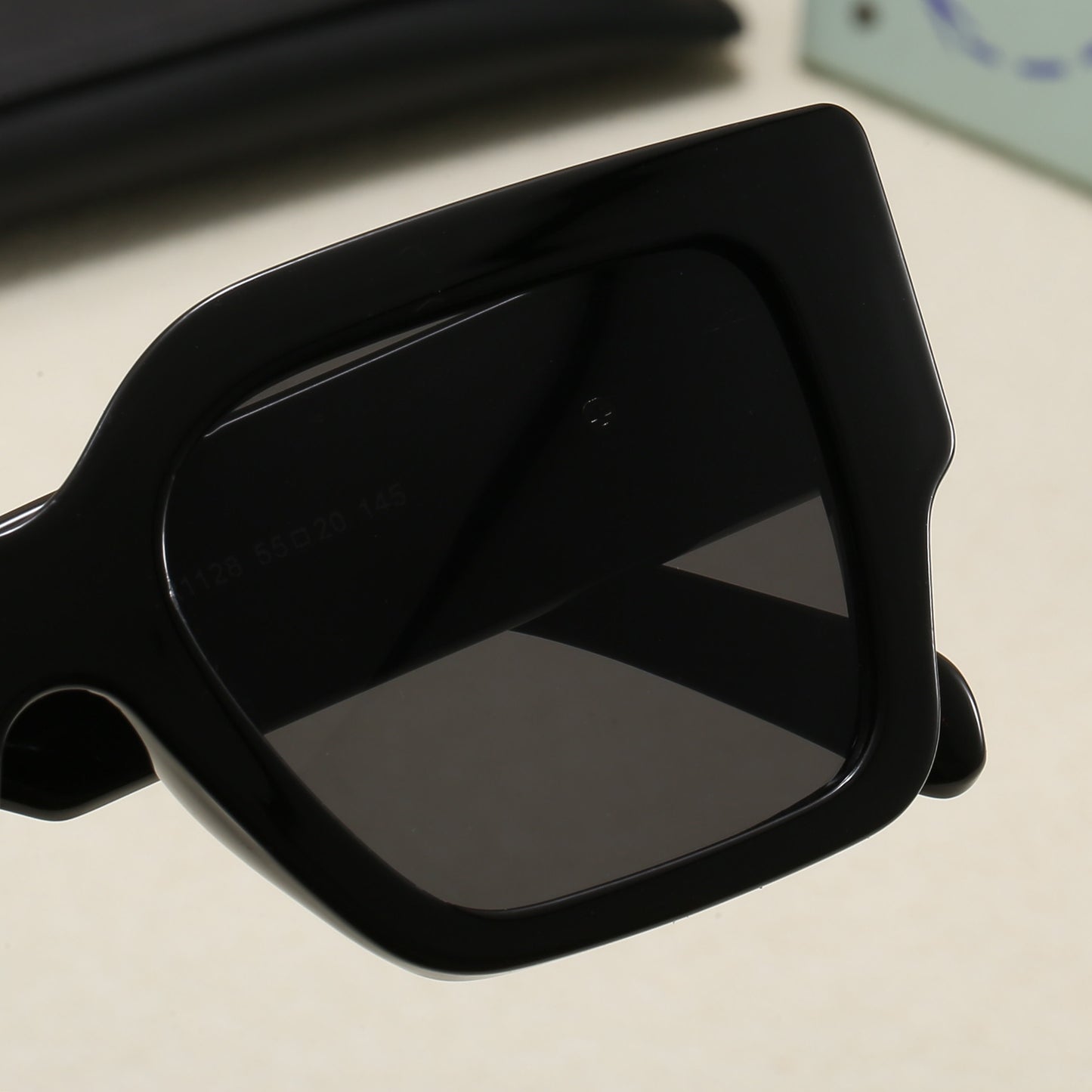 285RA21TDE Stylish  Sunglasses