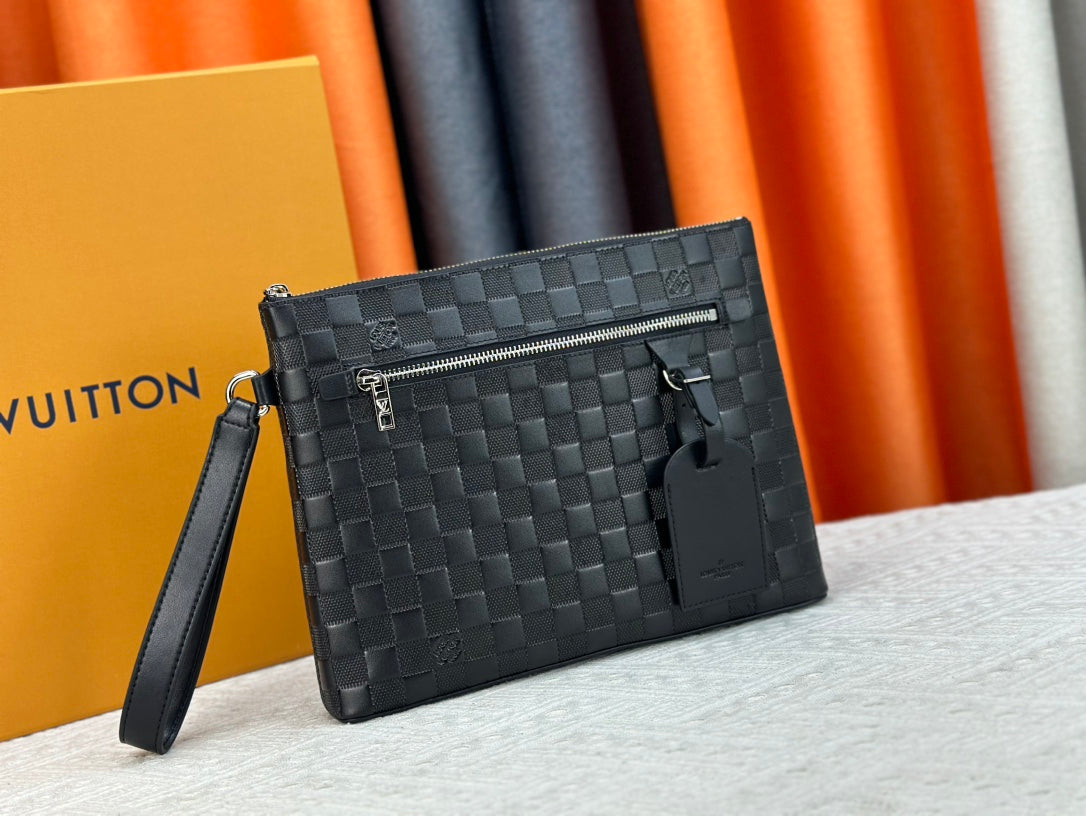 1XE398BDE Stylish leather bag