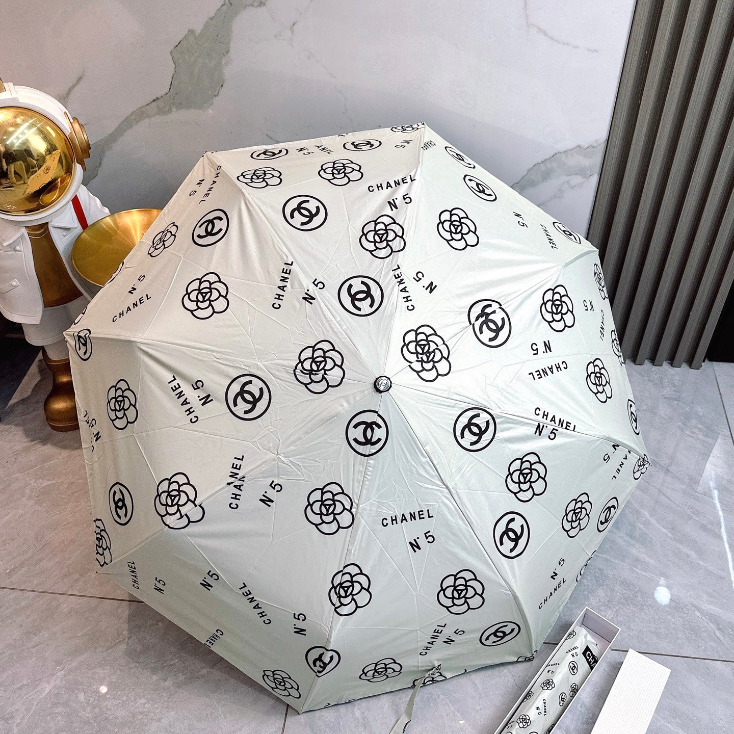 15RC44SDE Stylish UV resistant umbrella