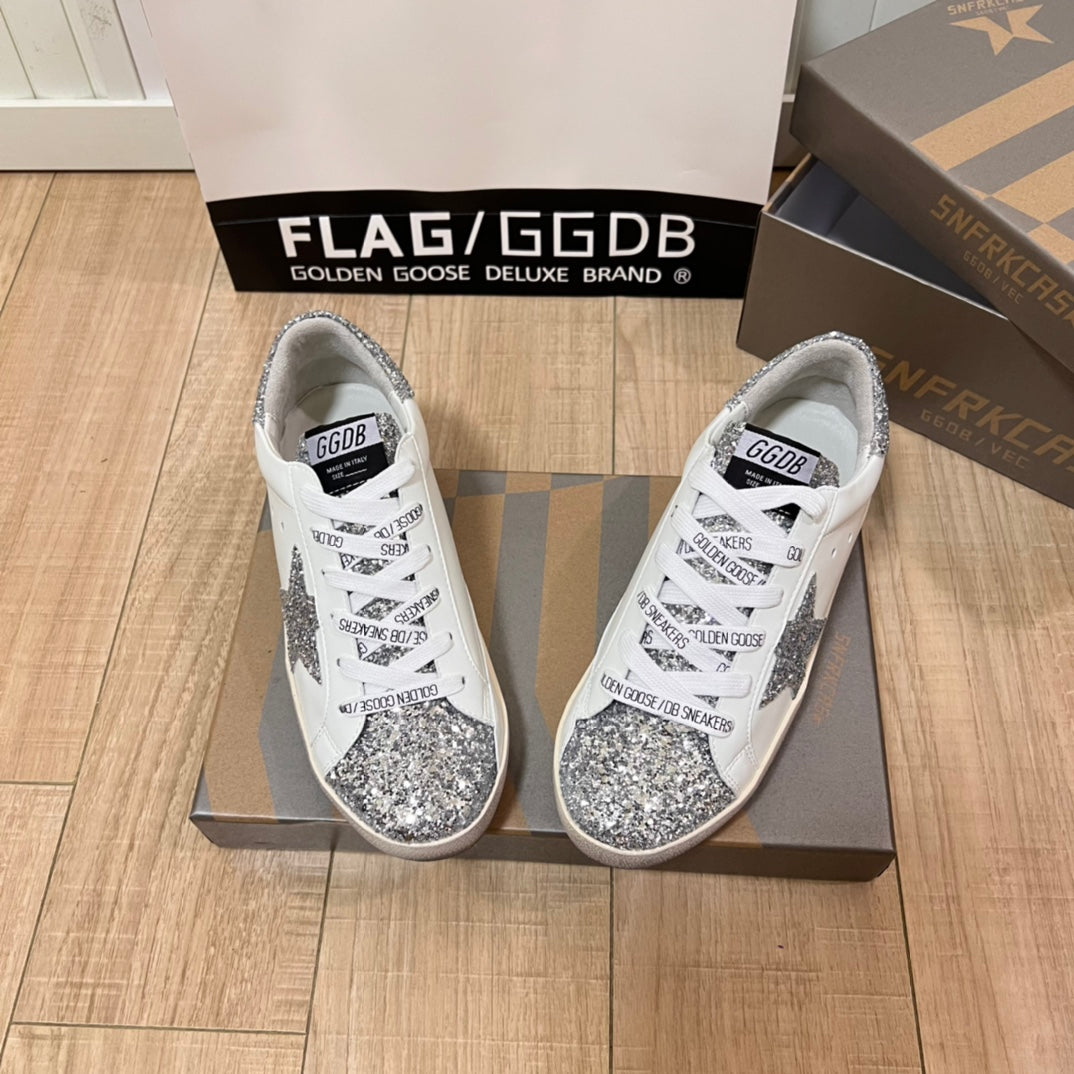 14GE111ZDE Stylish shoes