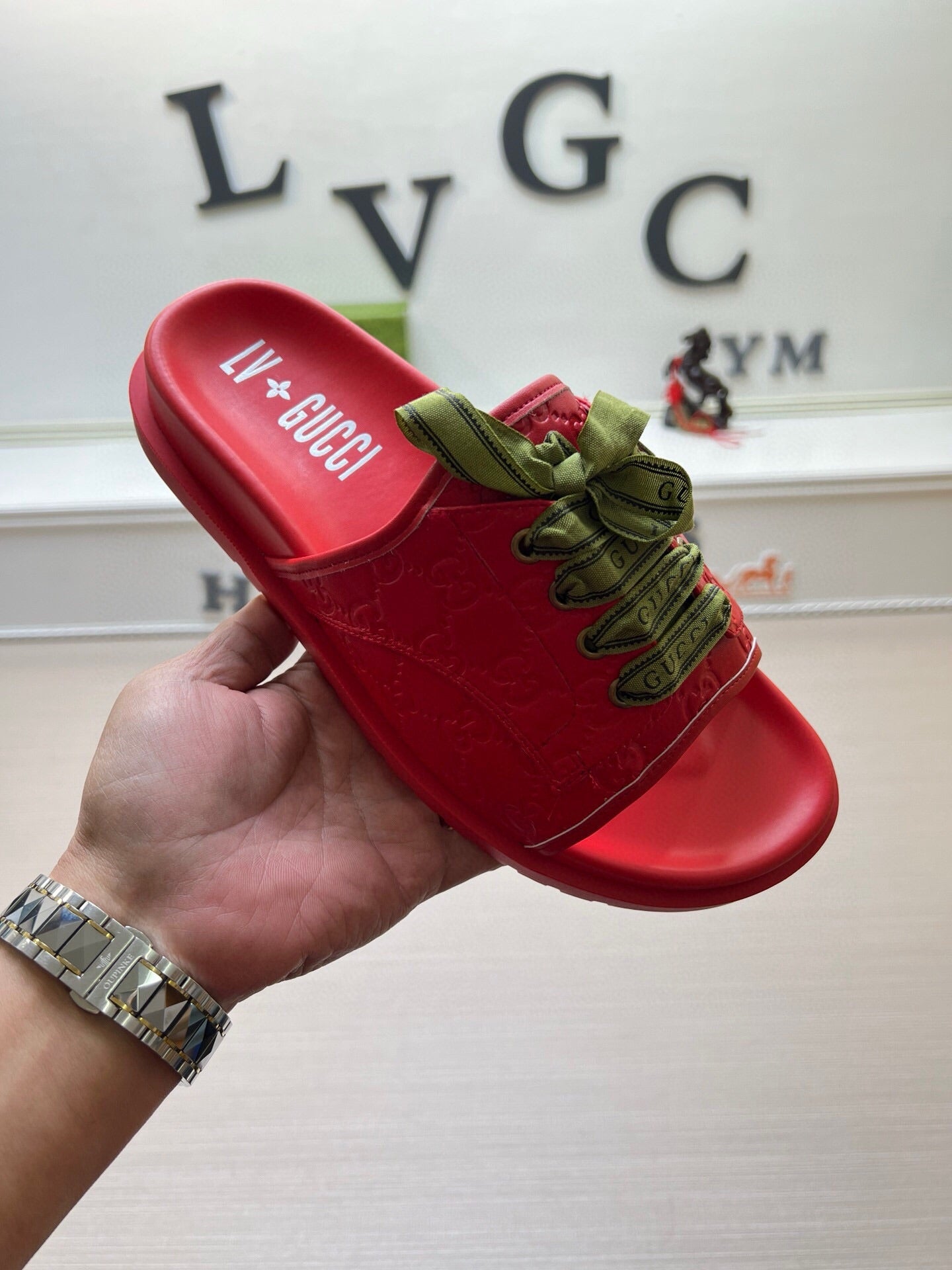 54B16ZDE Stylish slippers