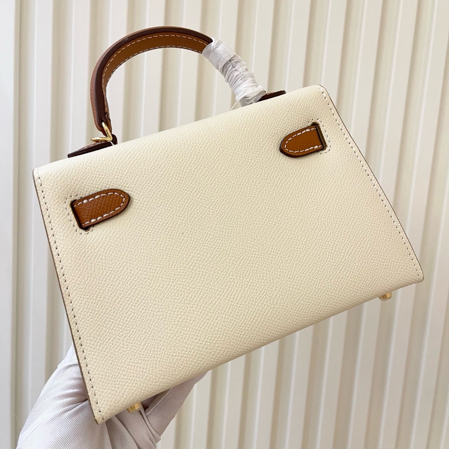 2WH25BDE Stylish leather bag