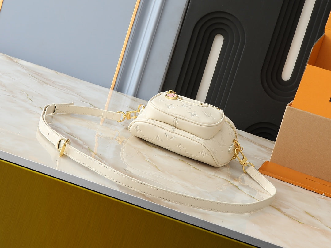 155NE59BDE Stylish leather bag