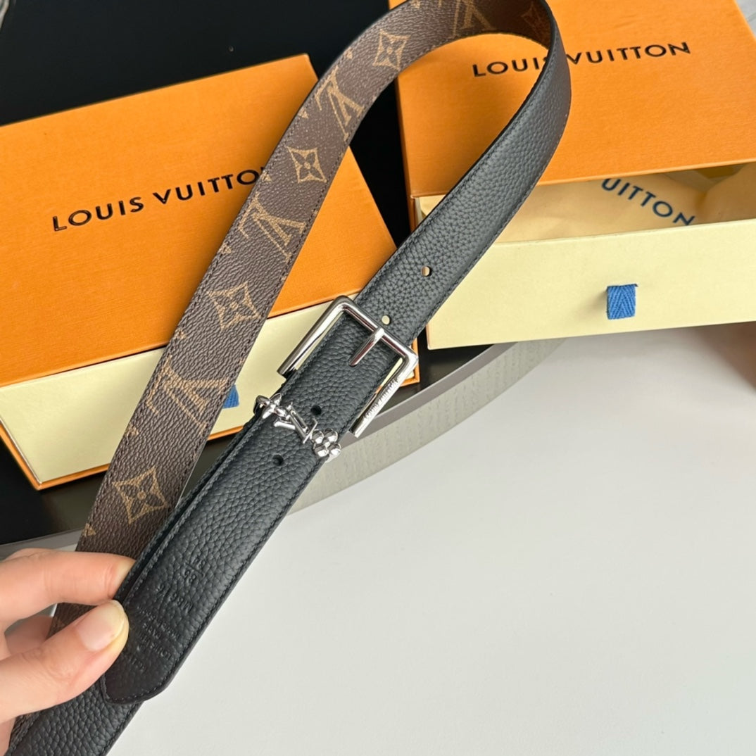 14E6PDE Stylish  High quality belt With full package