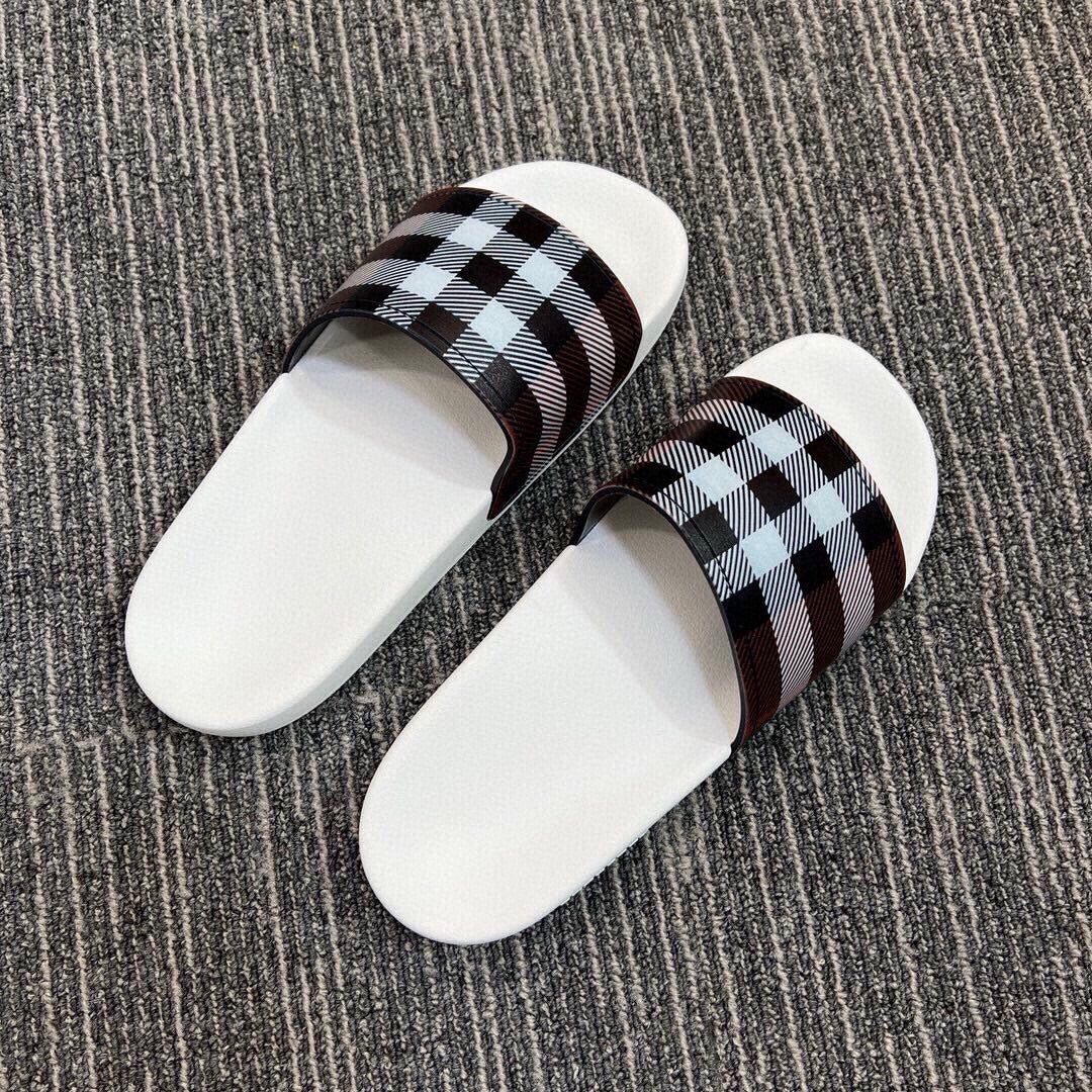 535ZR261ZDE Stylish Slippers