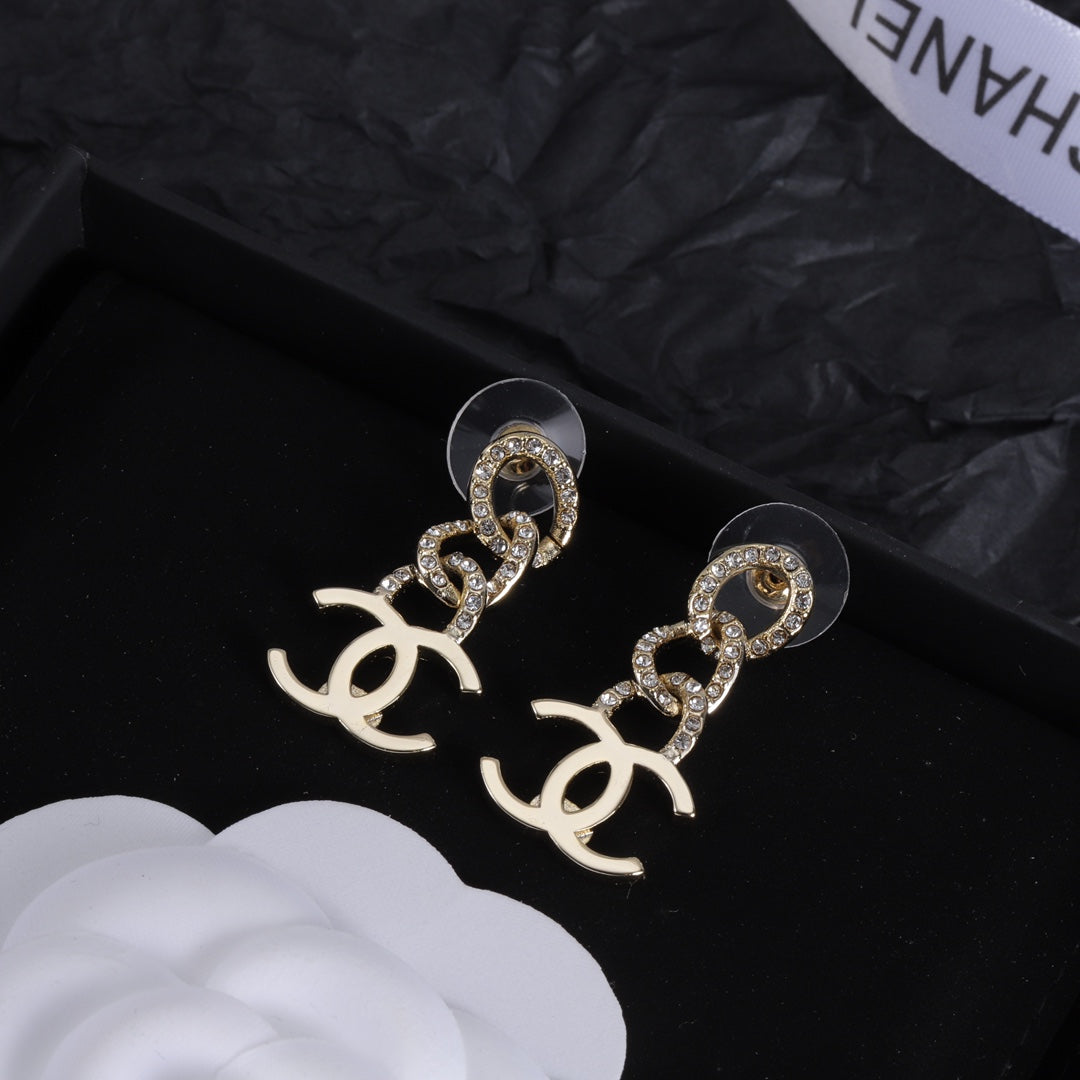 1YC406EDE Stylish Earrings
