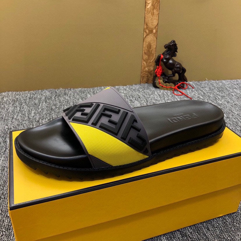 5XF108ZDE Stylish Slippers