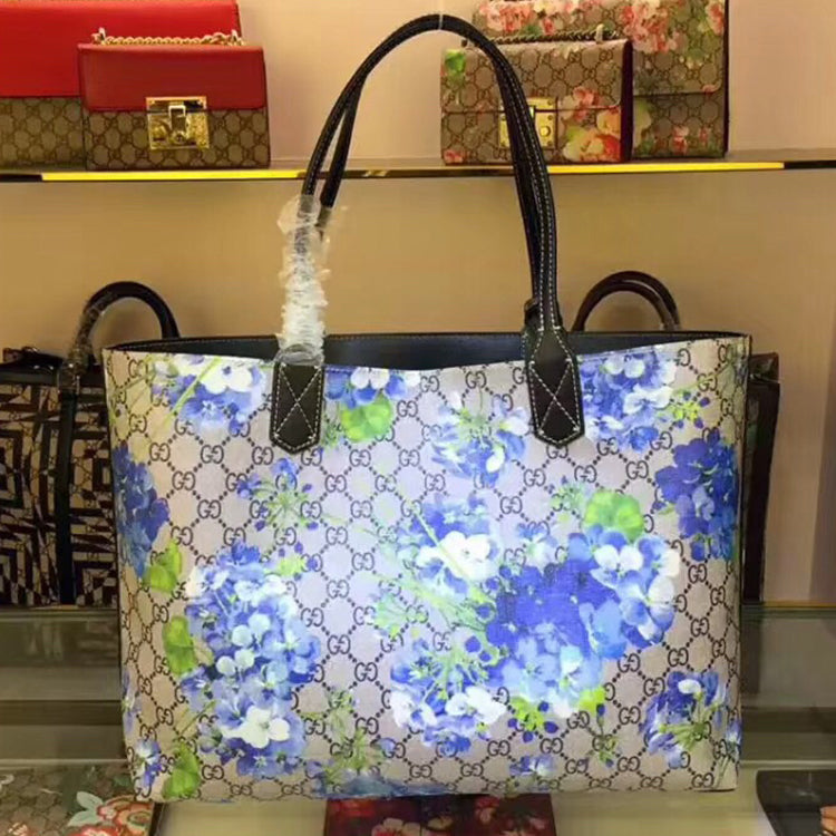 1B230BDE Stylish leather bag 