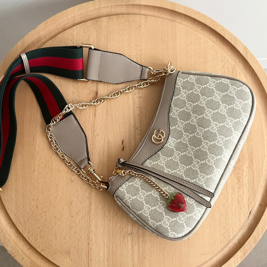 175RB2BDE Stylish leather bag