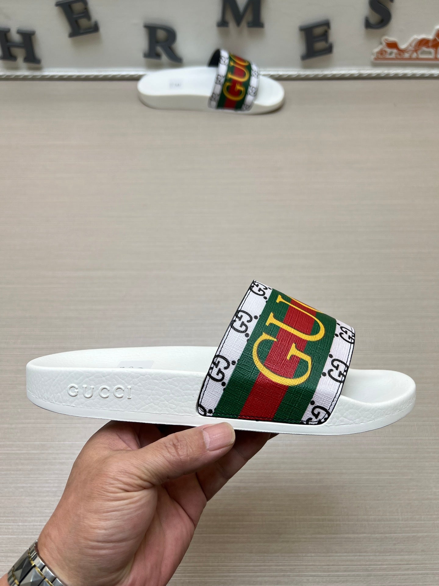 5LB232ZDE Stylish Slippers