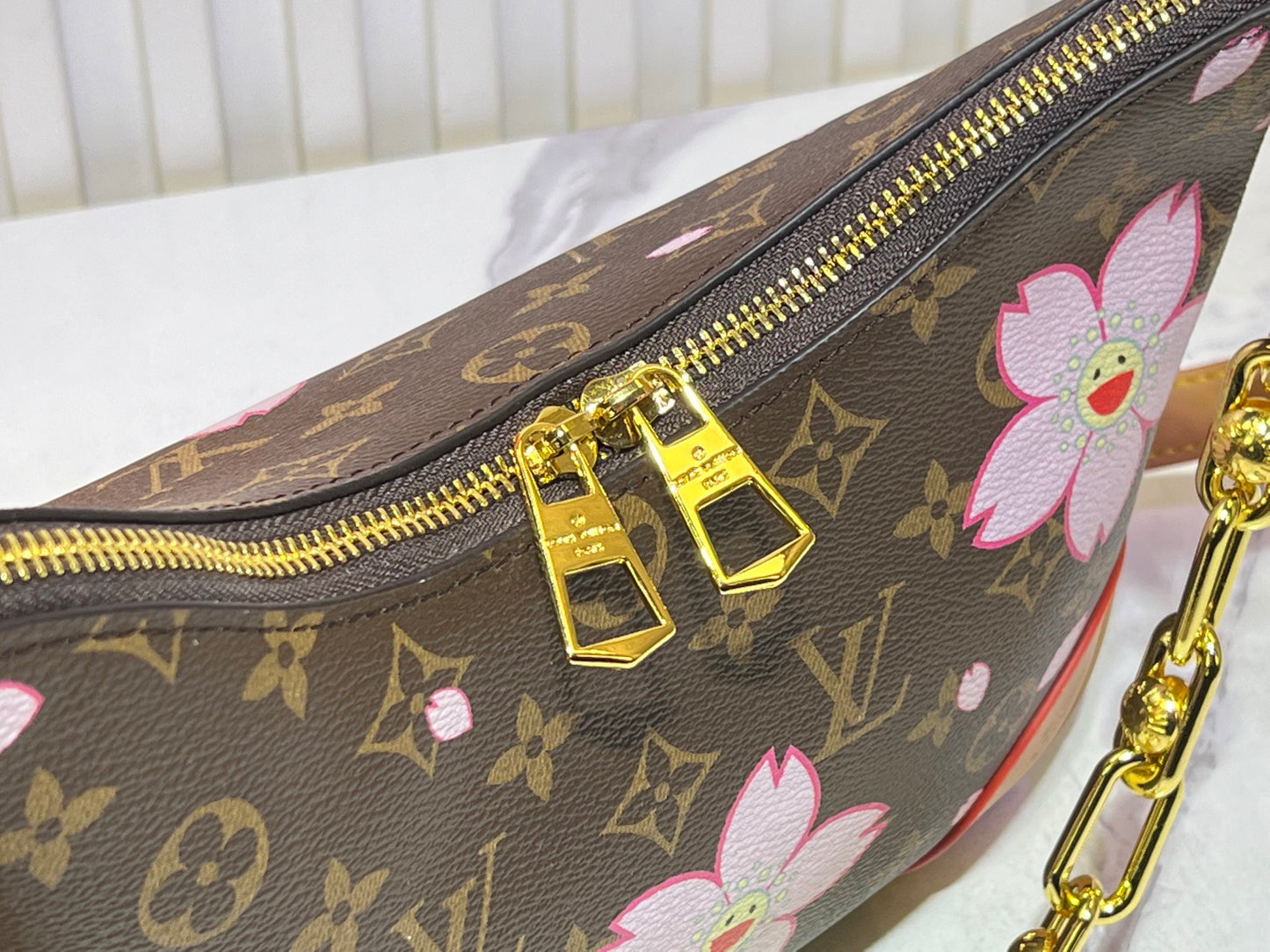 155NE60BDE Stylish leather bag