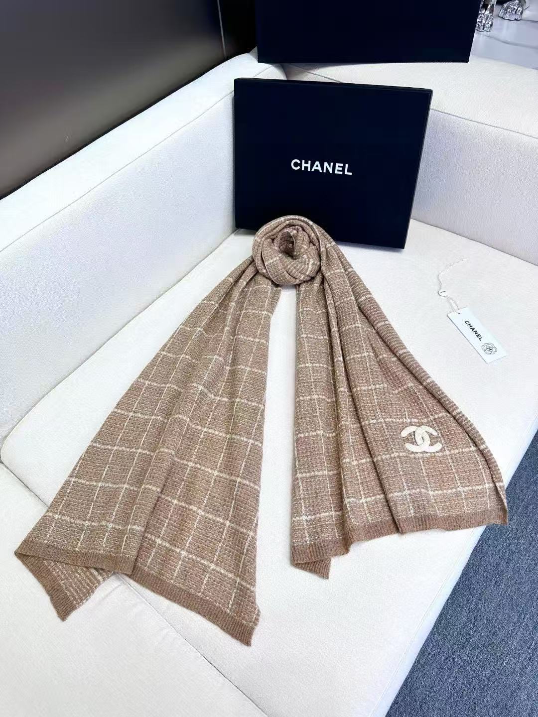 175RC59WDE Stylish Winter Scarves