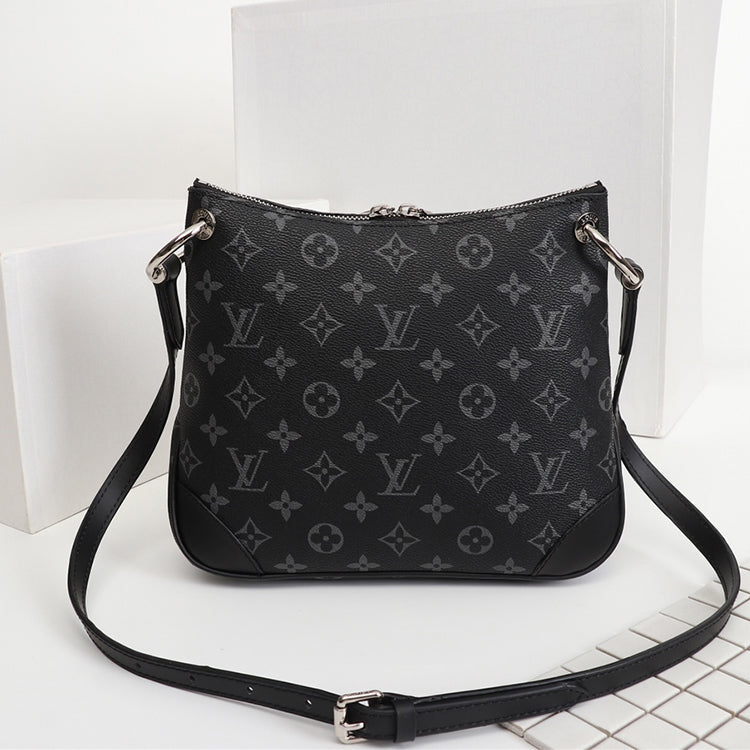 1E09BDE Stylish leather bag 