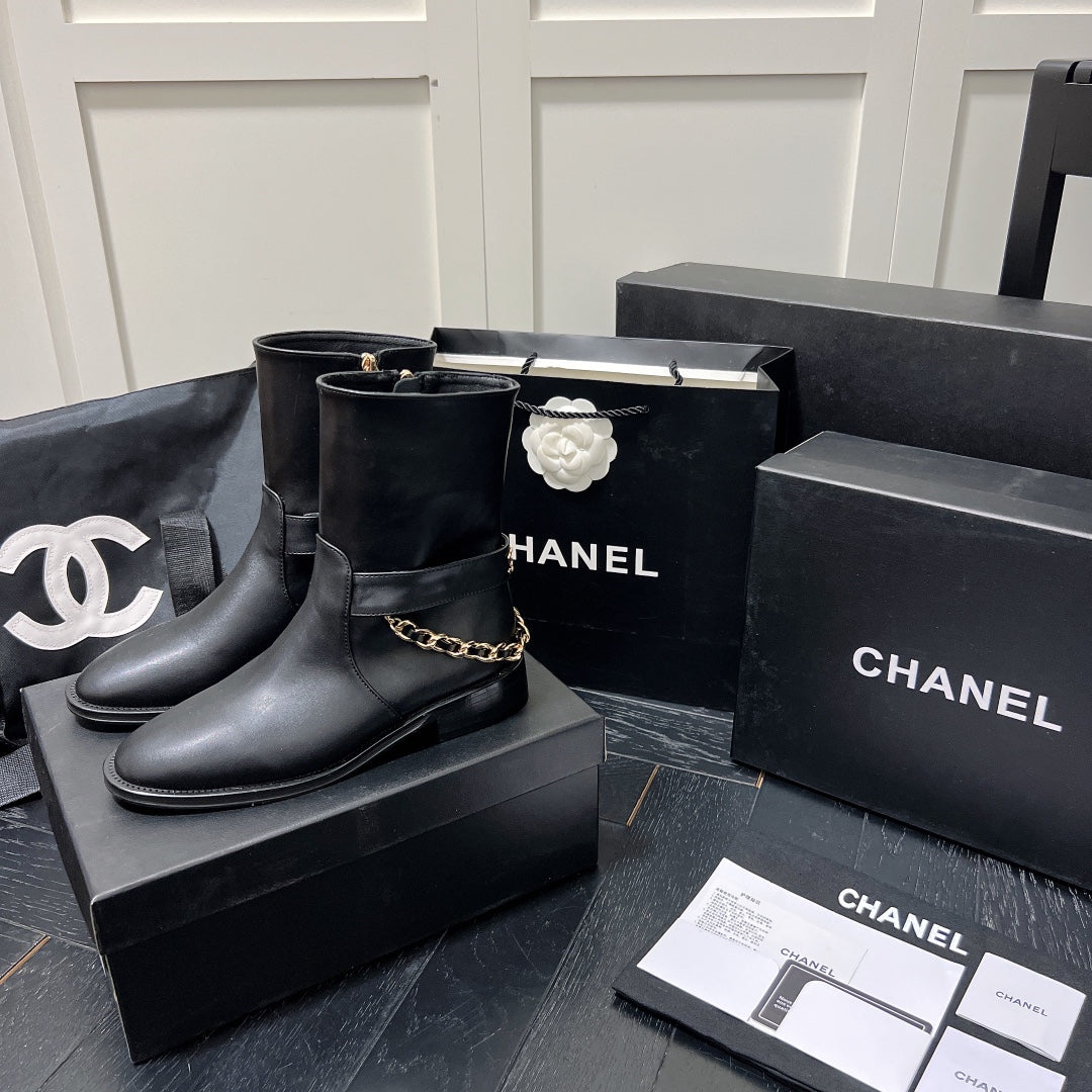 1JC12ZDE Stylish leather boots