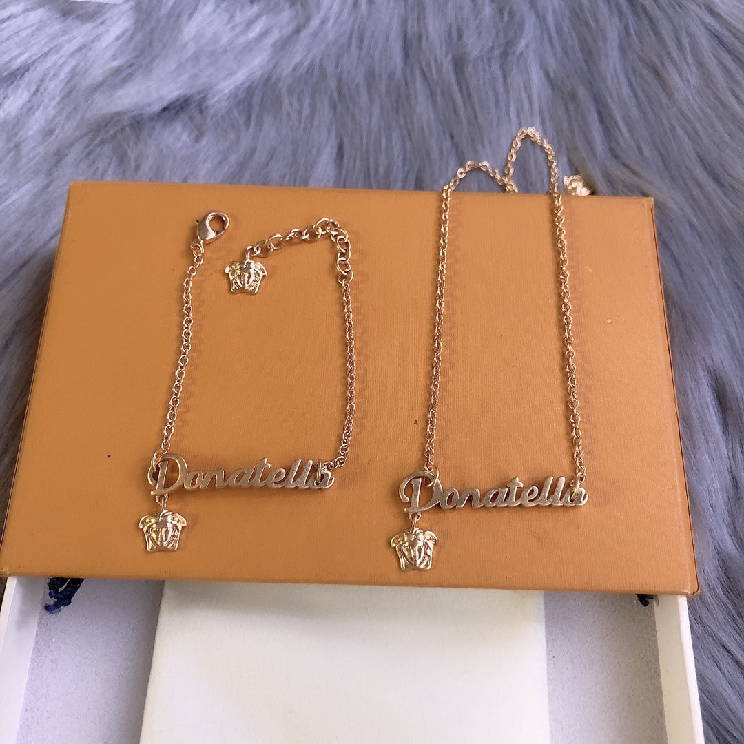 175RV102XDE Stylish Necklace . Bracelets