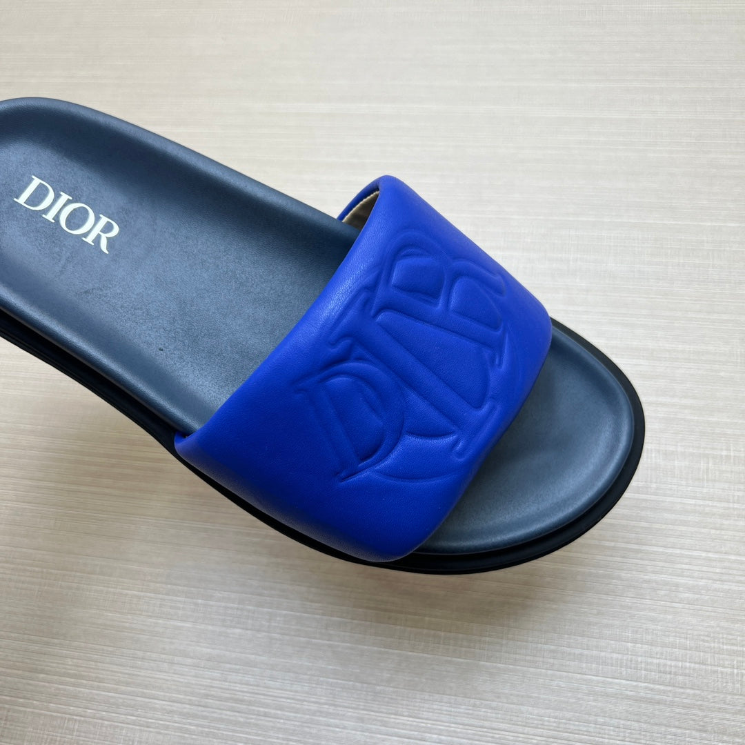 54D167ZDE Stylish leather slippers