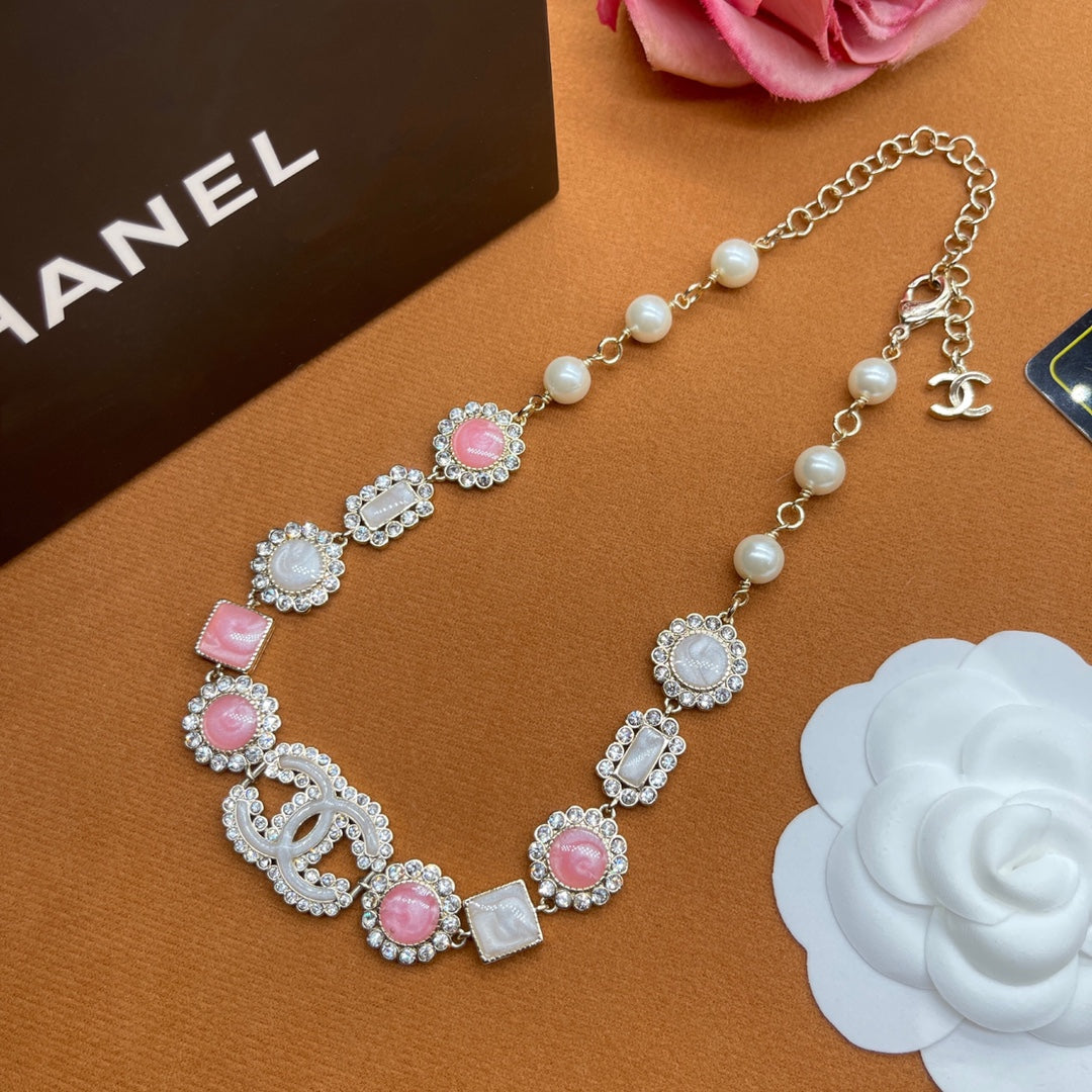 14C917XDE Stylish Necklaces