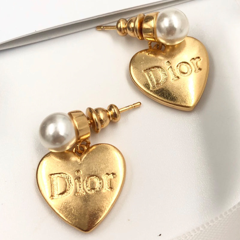 14D555EDE Stylish Earrings