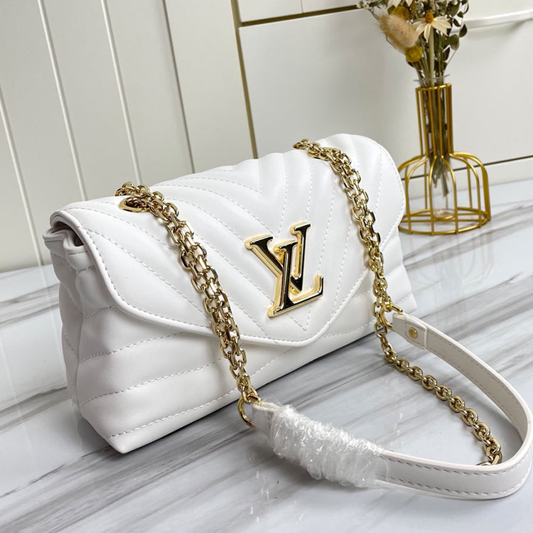 AE028BDE Stylish leather bag 