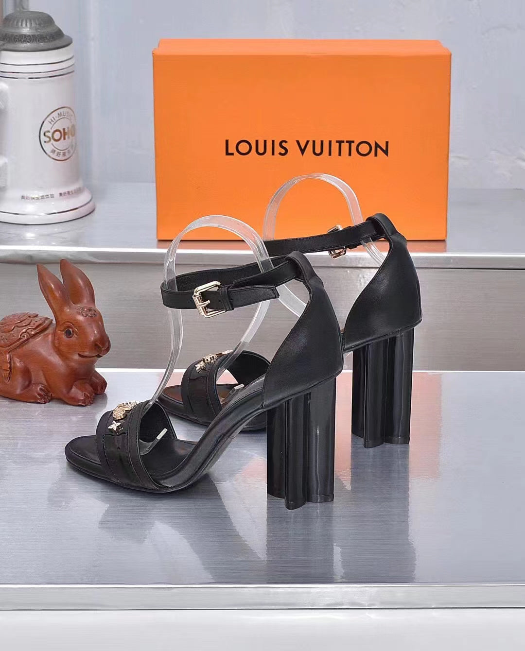 245RE31ZDE Stylish leather  High heels