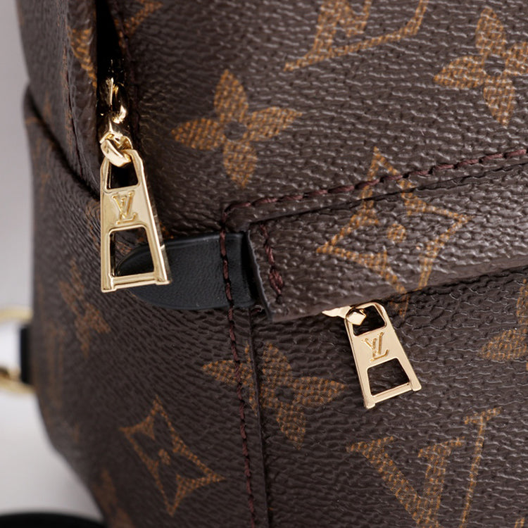1E010BDE Stylish leather backpacks